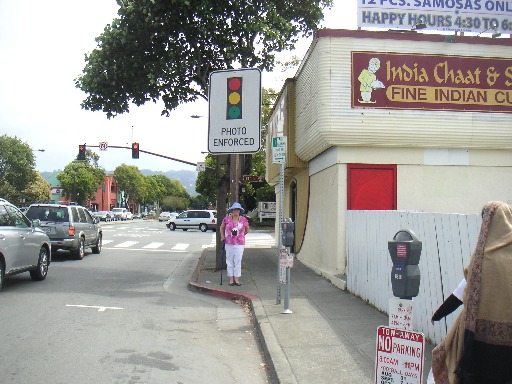 Berkeley red light camera
warning sign - not photoshopped